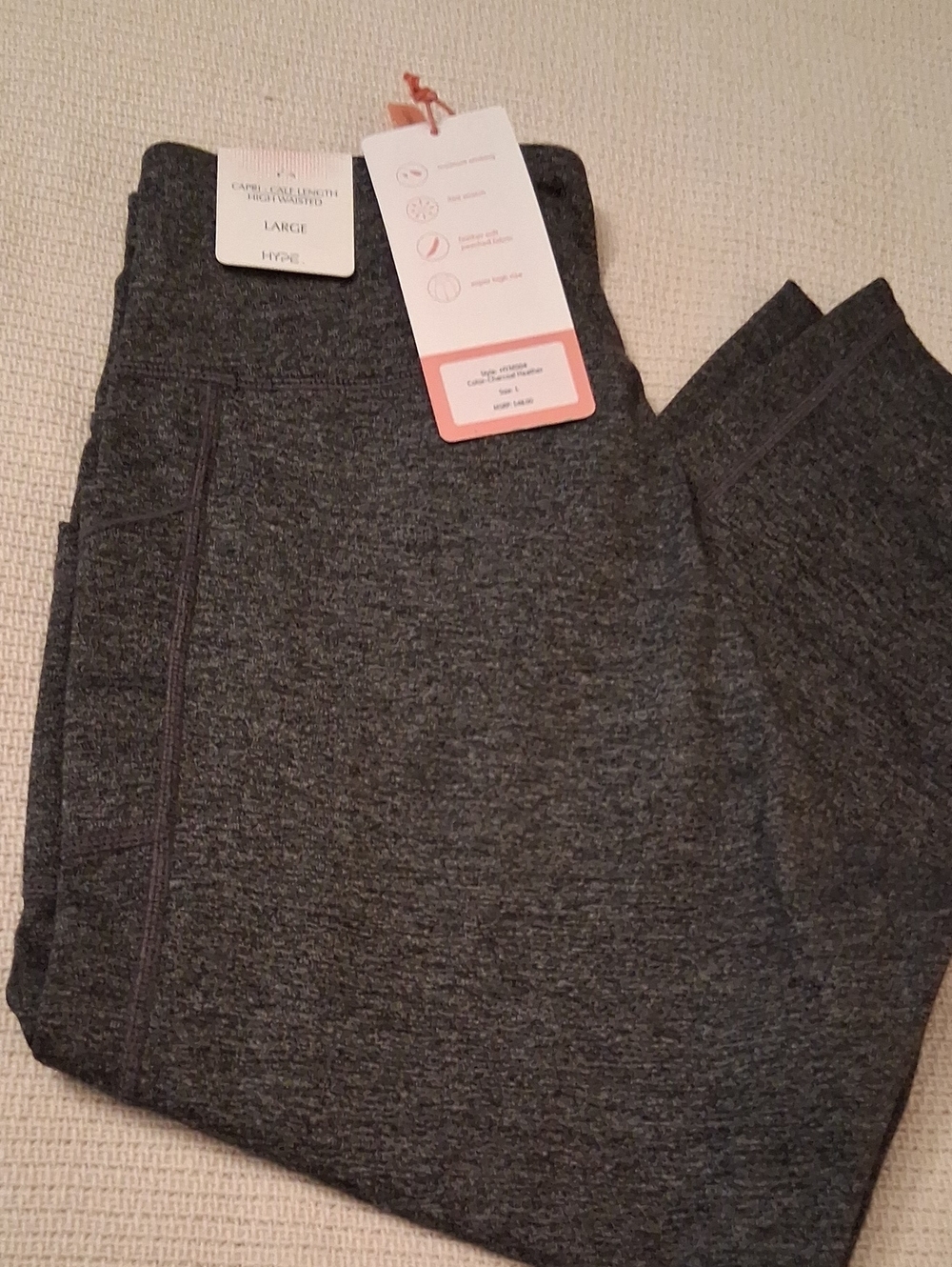 NWT Hype Womans  Gray Active Stretch Capri Leggings